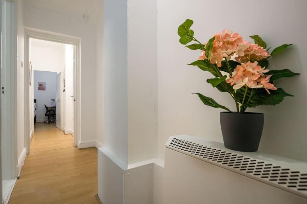 Cosy 2-bedroom Flat Paddington Apartamento Londres